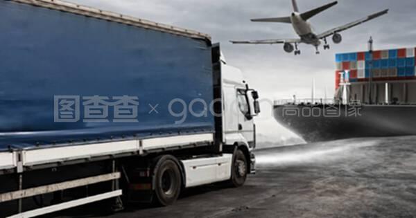 准备交付的卡车、飞机和货船